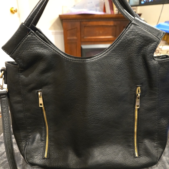 Handbags - Black Leather Shoulder Bag with Gold Zippers